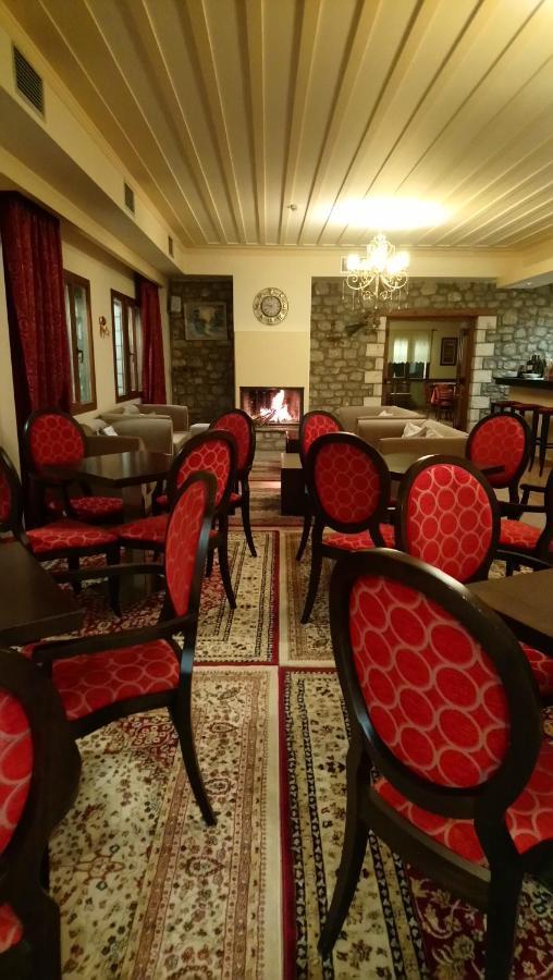 Karítaina Hotel Pelasgos מראה חיצוני תמונה